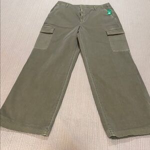 GAP Loose Khaki Cargo Pants